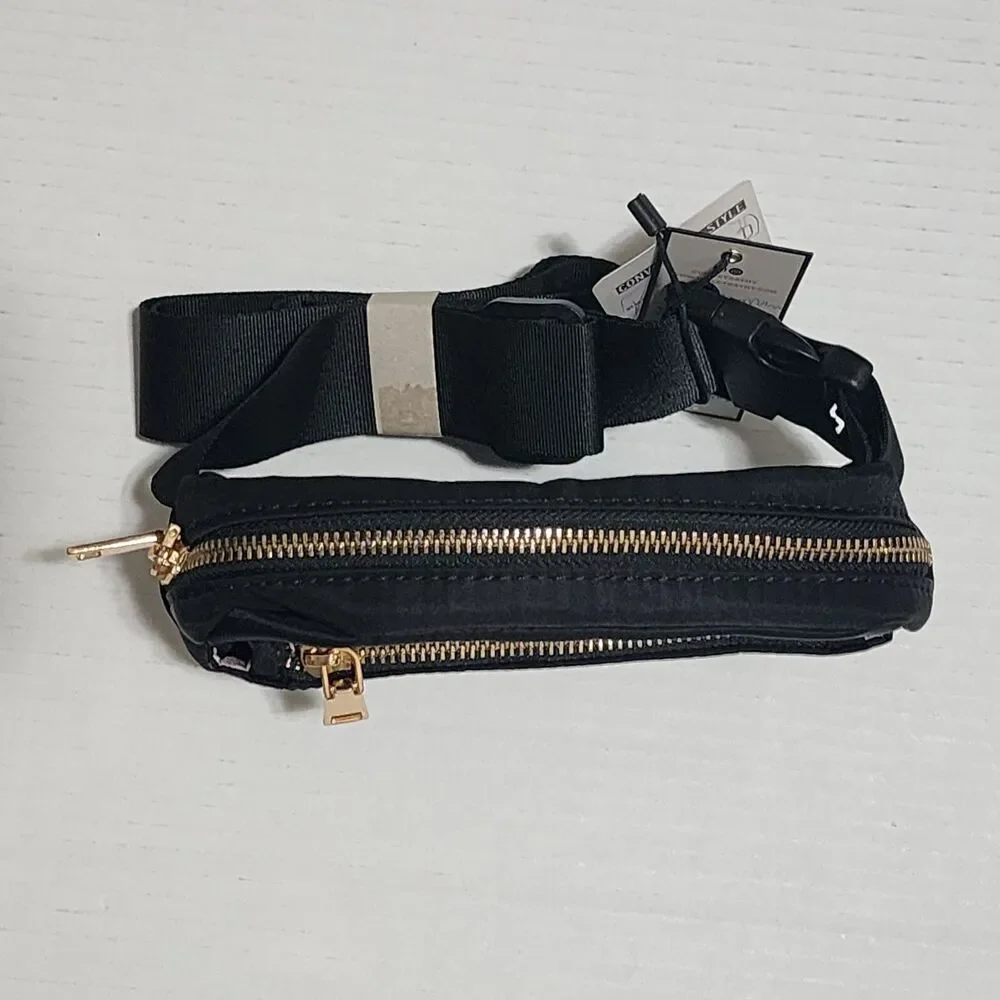 NWT $50 Violet Ray New York Black Sling Crossbody Pouch Bag Convertible Style - Picture 6 of 10